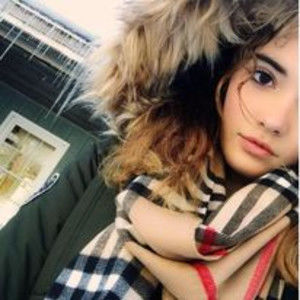 Meet your Posher, Lily